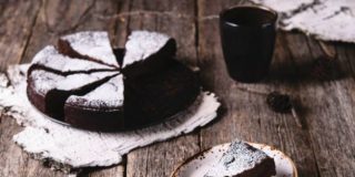 Pastel de chocolate sin harina