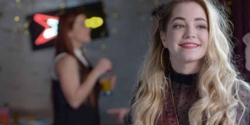 La foto m&aacute;s picante de Pilar Pascual, la protagonista del &eacute;xito de Netflix "Go! Vive a tu manera"