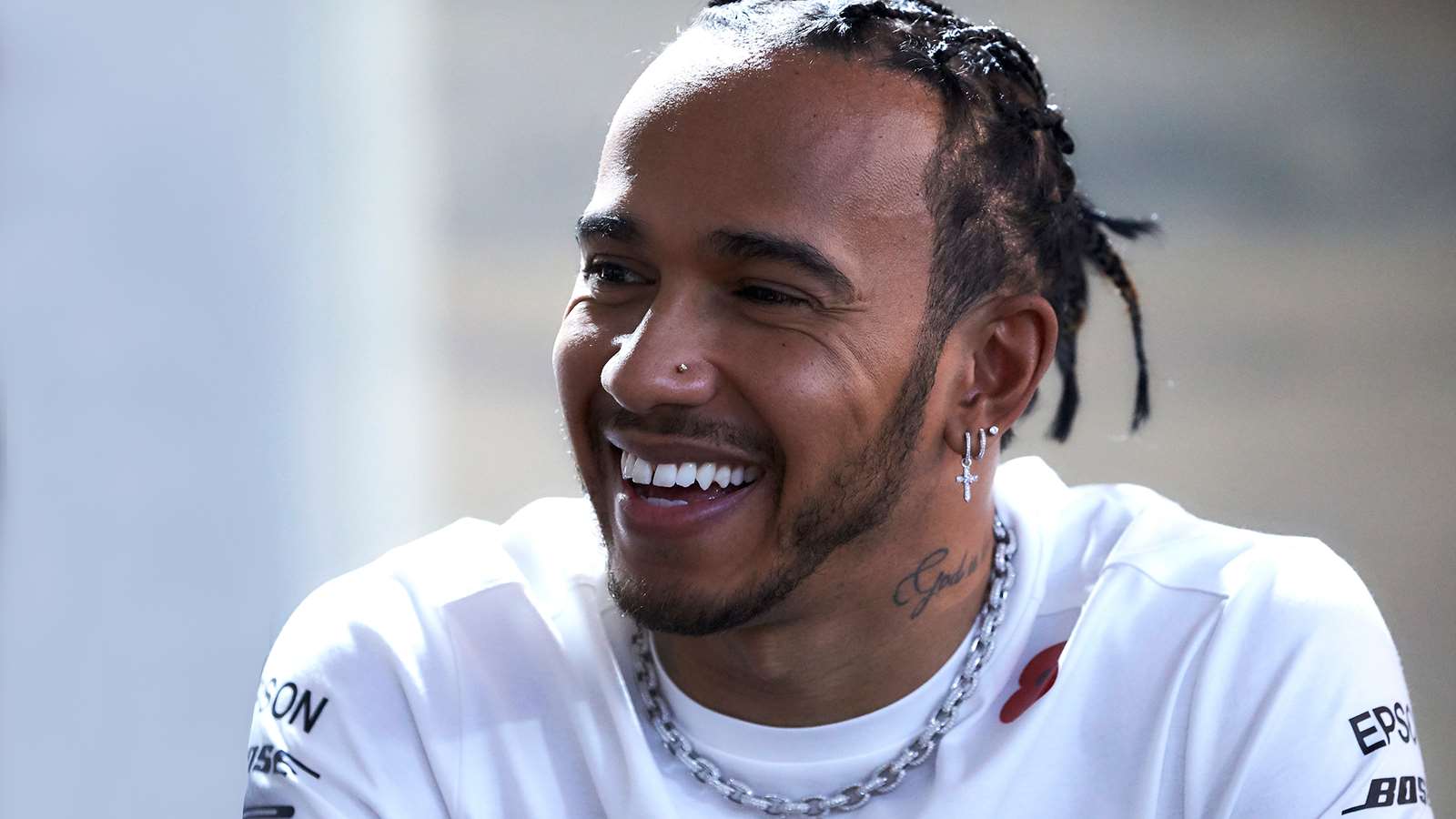 Lewis Hamilton da positivo en coronavirus y no correrá el GP de Barhéin este fin de semana
