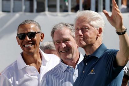 Los expresidentes Clinton, Bush y Obama se ofrecen voluntarios para vacunarse en p&uacute;blico contra el COVID