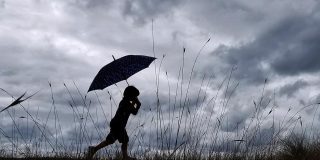 Pron&oacute;stico del Tiempo: la borrasca Oriana trae lluvia, nieve y vientos huracanados este s&aacute;bado 14 de febrero de 2026