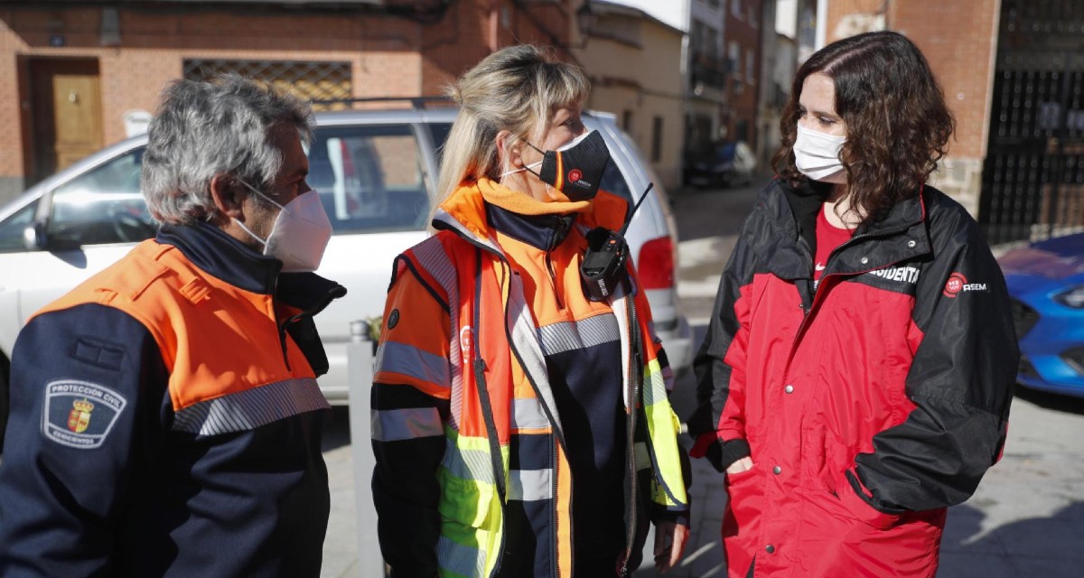 D&iacute;az Ayuso resalta la labor de los ayuntamientos para volver a la normalidad tras la nevada