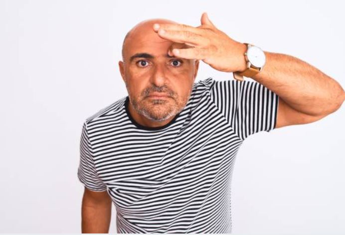 Cómo cuidar una cabeza calva