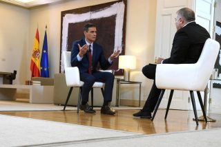 Pillada hist&oacute;rica: un tuit indiscreto airea los &lsquo;chanchullos&rsquo; de Ferreras y laSexta con Pedro S&aacute;nchez