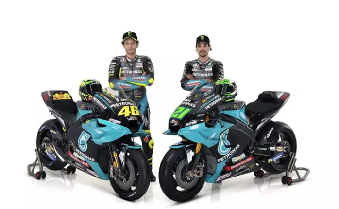 Rossi y Morbidelli presentan la nueva moto de Petronas Yamaha