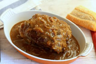 Receta: morcillo de ternera encebollado