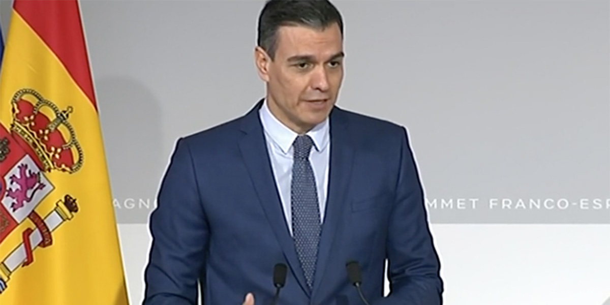 Sánchez, desde Francia, traga con la huida de Iglesias a Madrid y con Yolanda Díaz de vicepresidenta