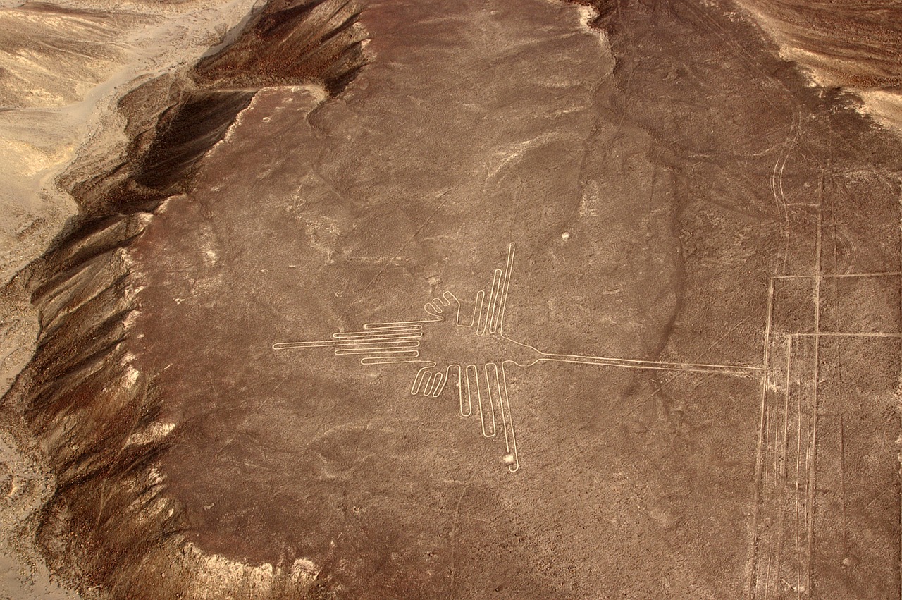 Per&uacute;: sobrevolando las enigm&aacute;ticas 'L&iacute;neas de Nazca'