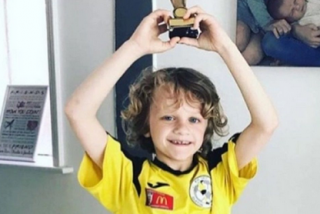 Un ni&ntilde;o muere tras el brutal impacto de un rayo mientras jugada al f&uacute;tbol