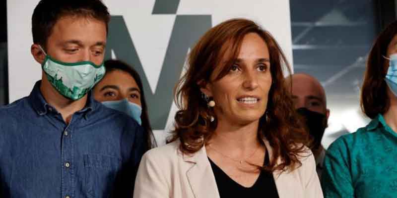 La 'Pistolera' Garc&iacute;a hace populismo y Twitter la deja chafada: "Ll&eacute;vate a tu casa a los menores de Ceuta"