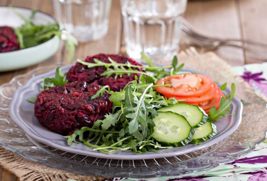 Hamburguesas veganas de remolacha y quinoa