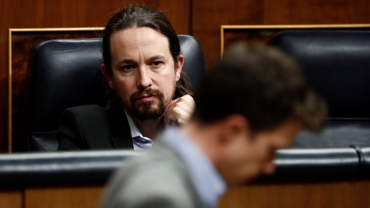 Pablo Iglesias se venga de Errej&oacute;n: filtran el sueldazo de 110.000 euros y su lujosa y secreta casa