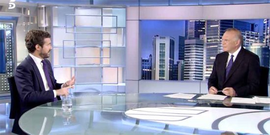 Casado condena los insultos a Marlaska pero recuerda que Dolores Delgado le llamaba "maric&oacute;n"