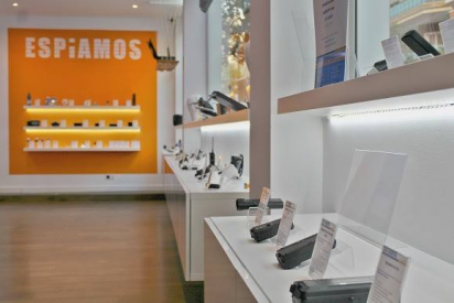 Las redadas contra las tiendas esp&iacute;a ponen de actualidad la tecnolog&iacute;a empleada por las bandas criminales