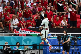 Cristiano Ronaldo marca un doblete con Portugal y es el m&aacute;ximo goleador en la historia de la Eurocopa