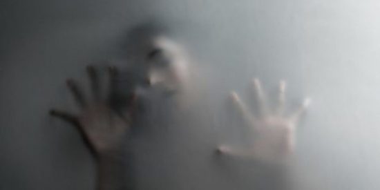 La mujer que asfixió con una bolsa de plástico a su propia hija, confiesa que la mató para causar daño al padre