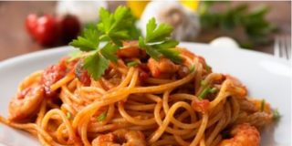 Espaguetis con gambas
