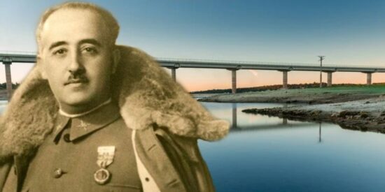 Franco inauguró más de 200 pantanos.