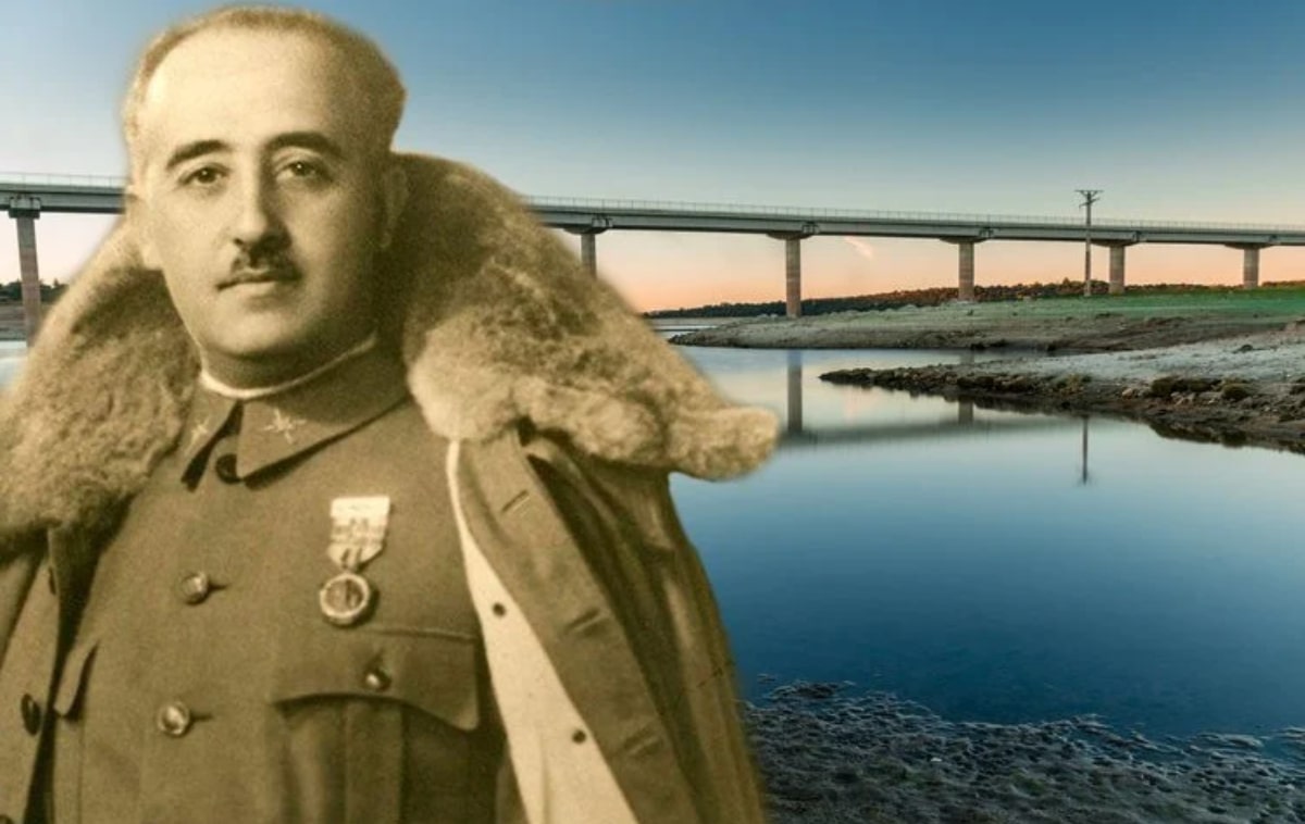 Franco inauguró mas de 200 pantanos