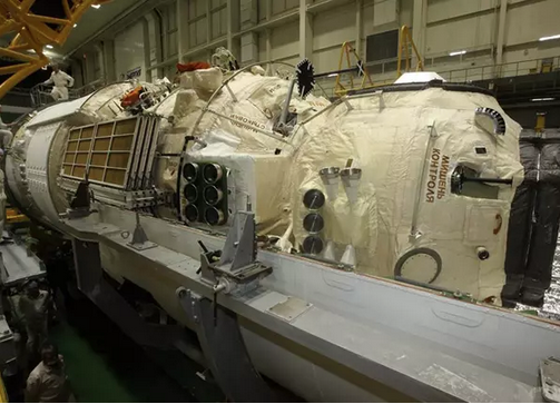 Rusia lanza al espacio su módulo Nauka, clave para la Estación Espacial Internacional