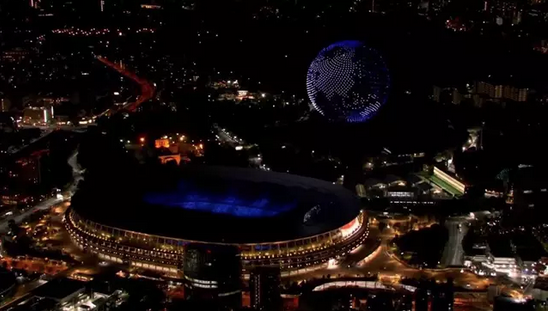 El espectacular planeta Tierra creado con más de 1.800 drones en Tokio