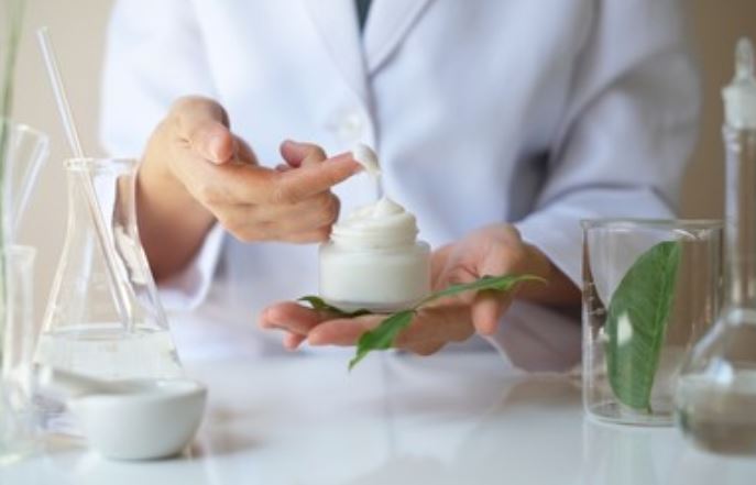 Mejores cremas antiarrugas de cosmética natural 