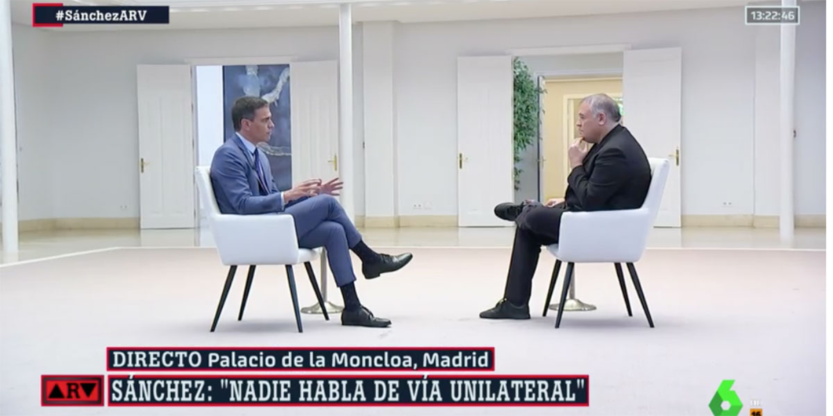 A la sombra del progre de plantilla se est&aacute; mejor: S&aacute;nchez va de la SER a laSexta y tira porque le toca