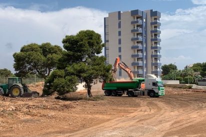 Urbincasa inicia con el movimiento de tierras la construcción del Residencial Seagardens en Campoamor