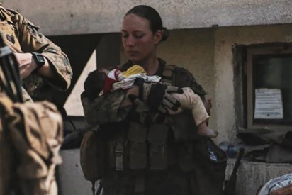 La conmovedora &uacute;ltima foto publicada por la sargento Nicole Gee, v&iacute;ctima estadounidense del atentado en Kabul