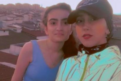 Graban el instante en el que se mata la tiktoker Kubra Dogan al caer de un edificio de 50 metros