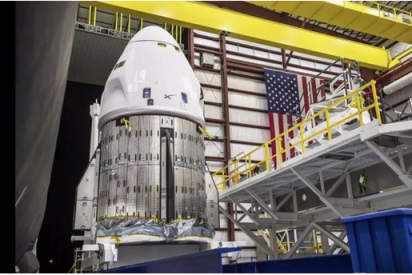 Cambian el v&aacute;ter de la nave espacial Space X tras detectar peligrosas fugas