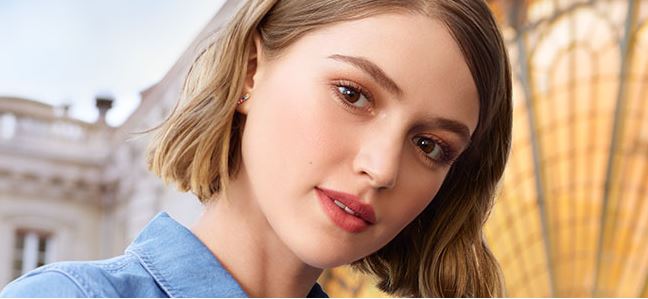 Maquillaje no comedogénico ideal para piel grasa. 