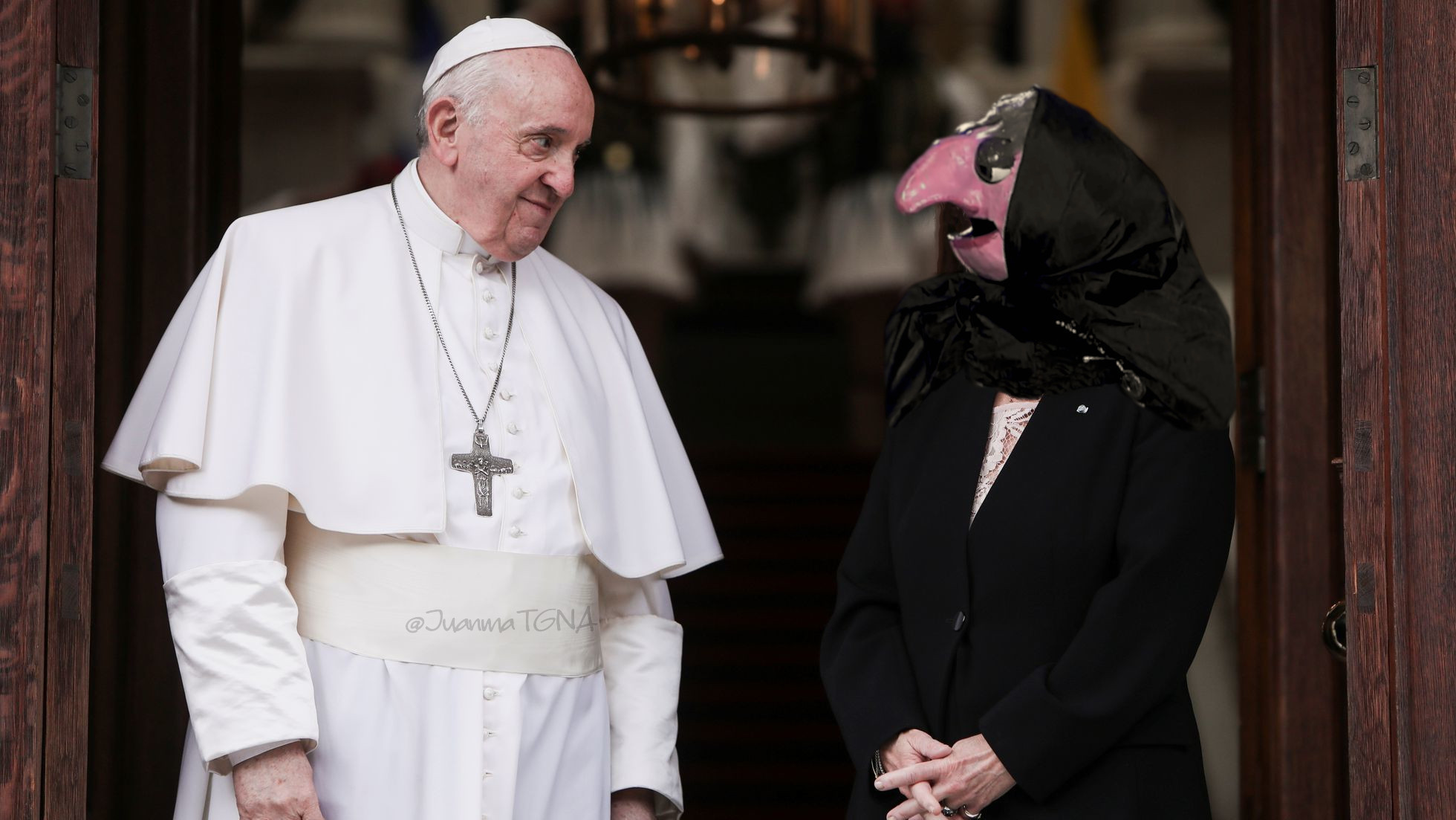 Twitter trolea a la ‘santa’ Yolanda Díaz por su visita al Papa Francisco