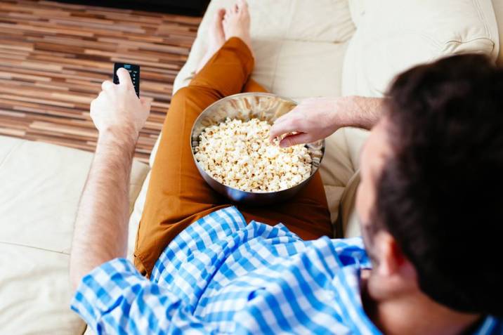 La cantidad de 'ninis' en España se reduce casi 8 puntos porcentuales respecto a 2020