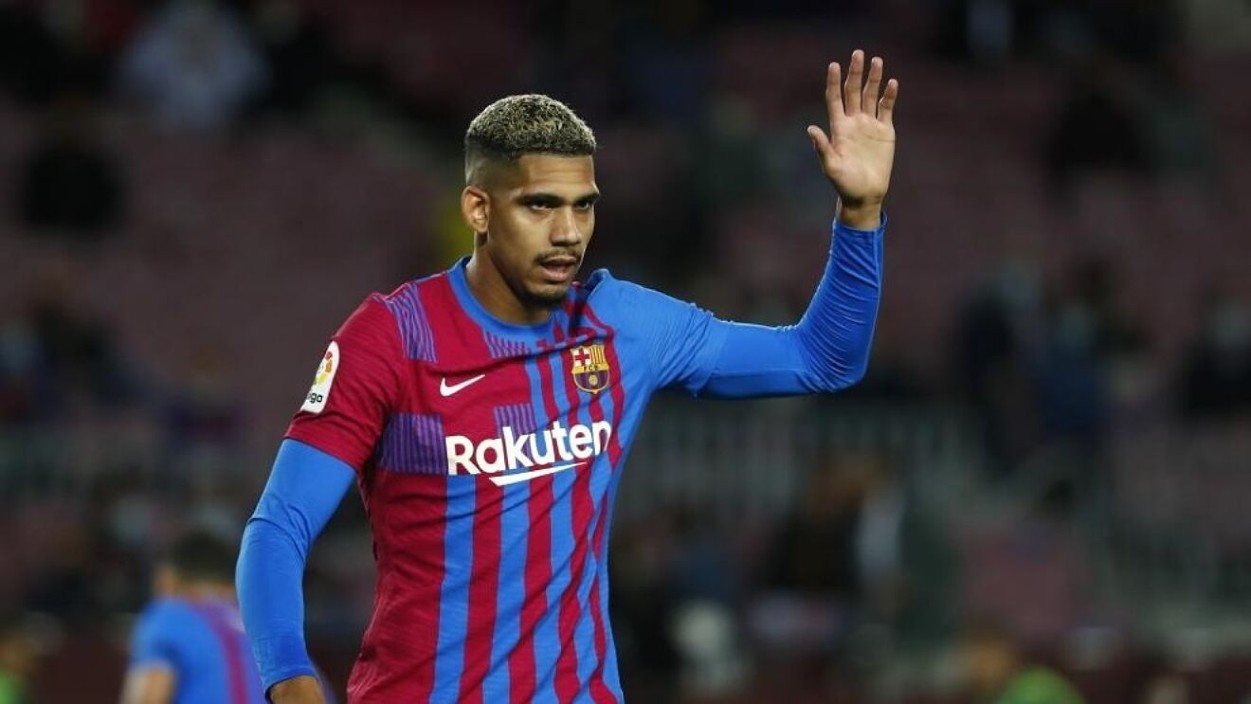 El Bar&ccedil;a sobrevive al empuje del Albacete y ya est&aacute; en semifinales