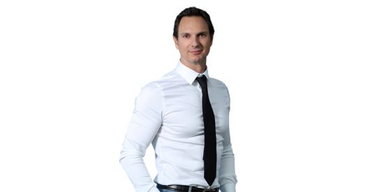 Lev&aacute;ntate Ok / C&aacute;rdenas arranca el a&ntilde;o fuerte: "P&eacute;gate t&uacute; cuatro pu&ntilde;aladas en los huevos, &iexcl;malnacido!"