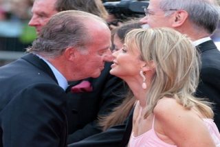 El rey em&eacute;rito y la democracia