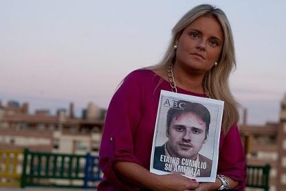 Marimar Blanco zarandea a S&aacute;nchez en la previa de la gran marcha de la AVT