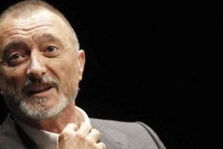 Reverte pone el grito en el cielo por el exterminio a la Educación: "Van a faltar sogas"