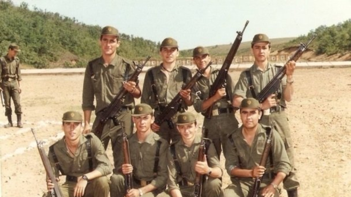 La mili en España: historia, experiencias, críticas, reflexiones y propuesta integral… ¿Resucitar el servicio militar obligatorio?