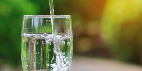 Harvard desvela las dos &uacute;nicas bebidas que son saludables junto al agua