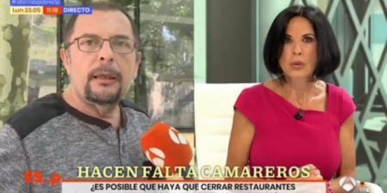 Una entrevista en 'Espejo Público' termina con bronca y viral mofa en Twitter