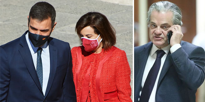 Pedro S&aacute;nchez y Margarita Robles junto a Marcos de Quinto