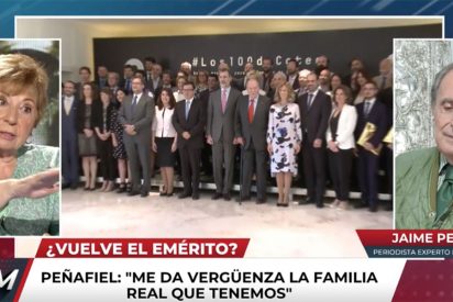 Celia Villalobos cierra la bocaza a Jaime Peñafiel por ir desatado contra el rey Felipe