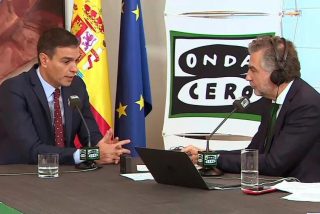Carlos Alsina zarandea a Pedro S&aacute;nchez por su error de c&aacute;lculo con el S&aacute;hara