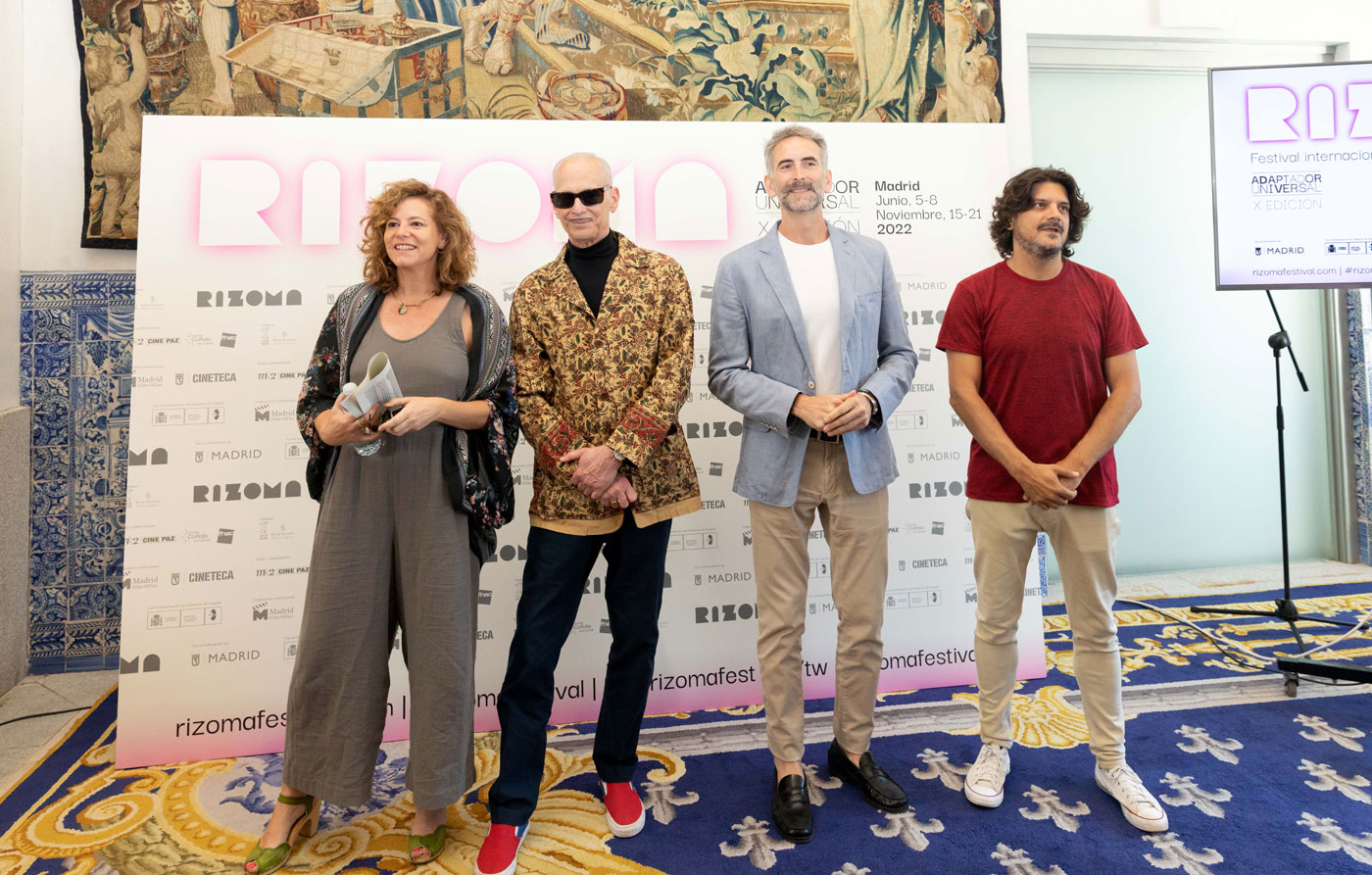 El cineasta John Waters apadrina el Festival RIZOMA 2022 en su regreso a Madrid