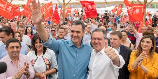 Sánchez calienta la campaña: intolerable insulto del presidente del PSOE-A a Feijóo, el ‘tontopollas’