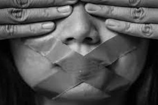 Cuanto m&aacute;s hay que decir, m&aacute;s nos amordazan. La libertad de expresi&oacute;n es solo un recuerdo