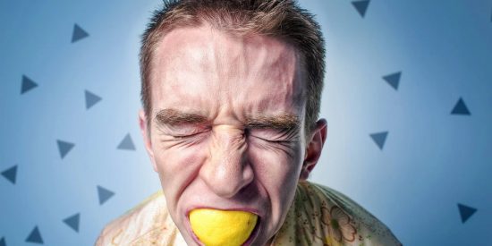 Estres, Tonto, Gilipollas