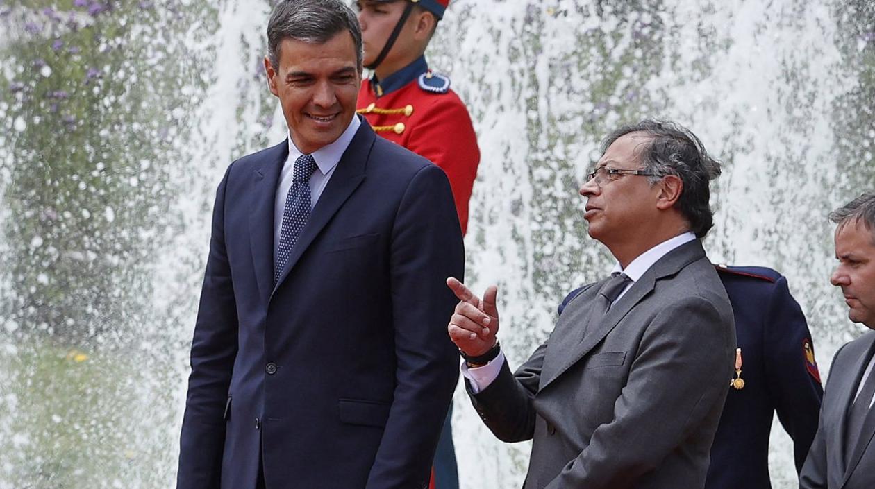 Pedro Sánchez y Gustavo Petro